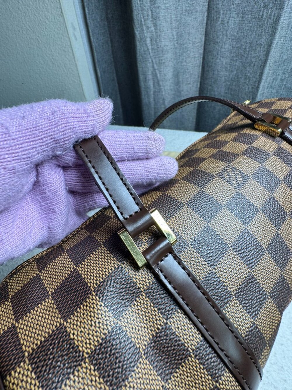 LOUIS VUITTON Authentic Papillon 30 in Damier Ebene - Picture 4 of 14